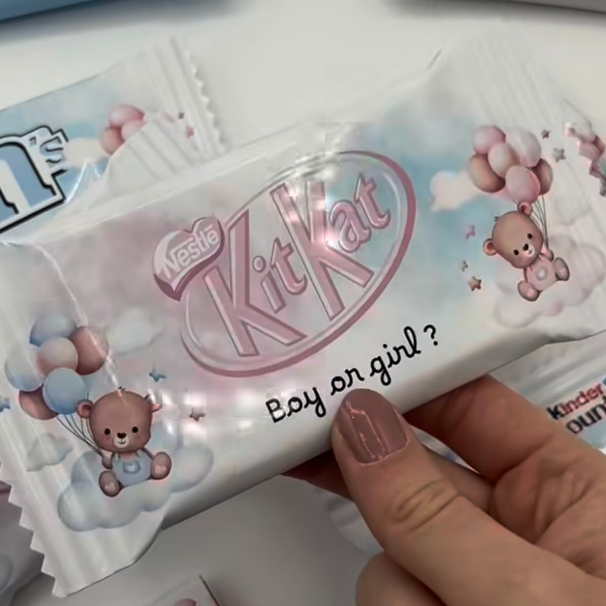 Kit Kat L'créations