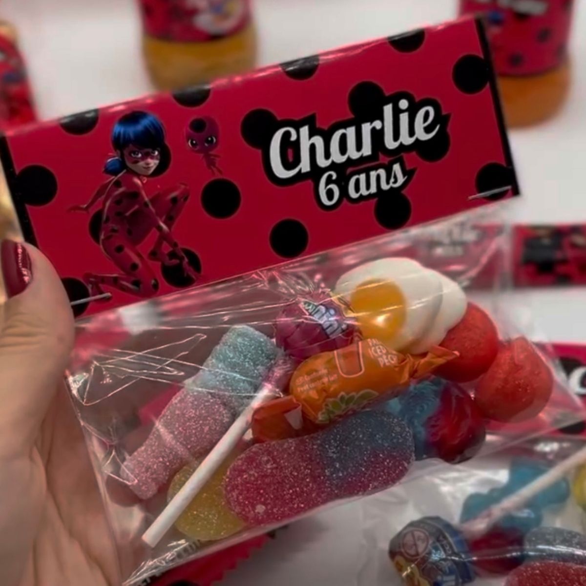 Sachet de bonbons L'créations